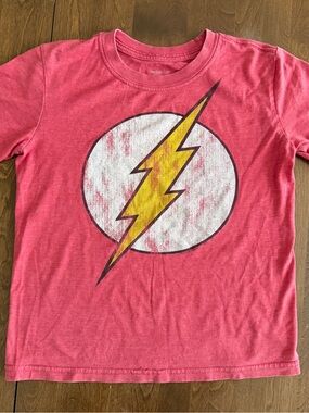 Gap Kids T-Shirt Boys Size Small Red Flash DC Comics Graphic Short Sleeve Shirt